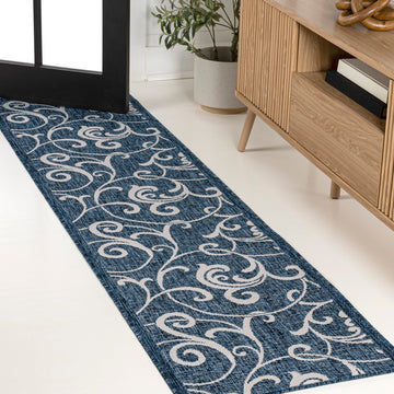 Maribel Traditional Classic All-Over Scroll Area Rug